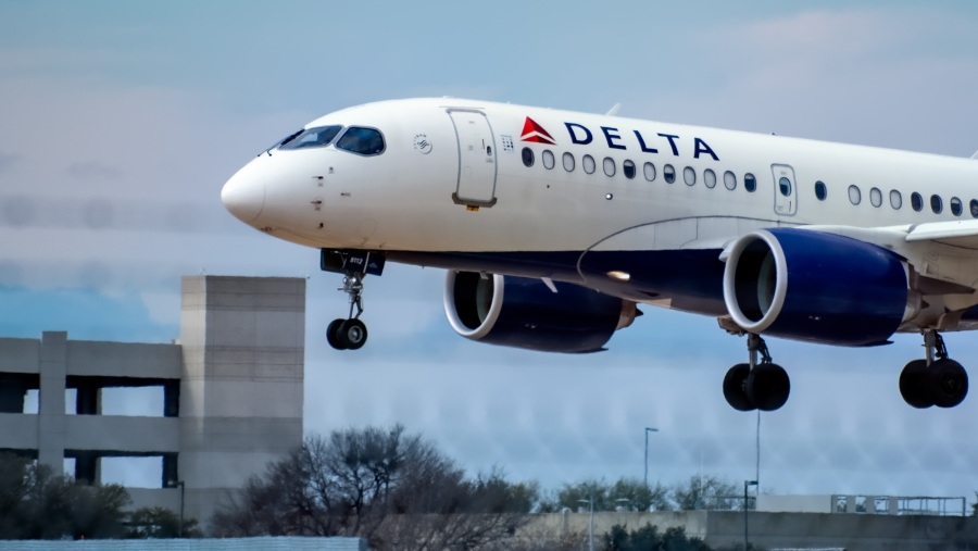 Let Delta Air Lines 760 divertoval třikrát na jiné letiště