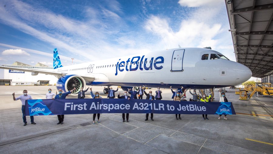 JetBlue převzalo první Airbus A321LR